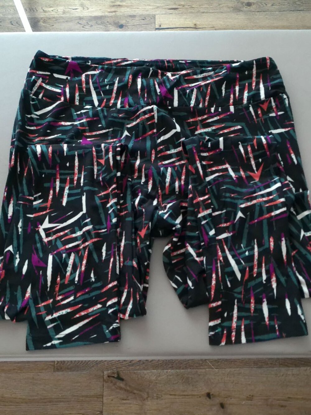 LULAROE Leggings Pull-On Style Stretch Multi-Color Design NWOT Size L to 2X
